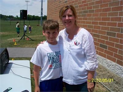 Debi McCarthy and son, Connor.  Thank you Debi for organizing a fun and memorable 4th Grade Field Day!!